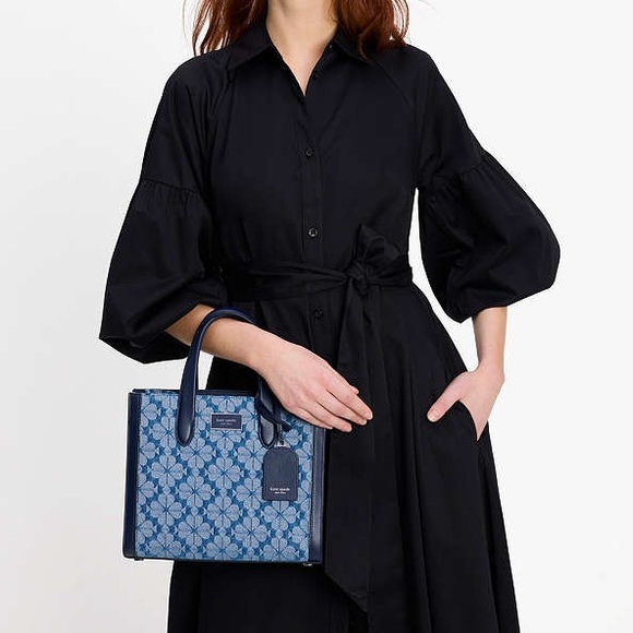 ♠️kate spade Manhattan Spade Flower Jacquard Denim Small Tote, Blue NWT - Picture 2 of 11